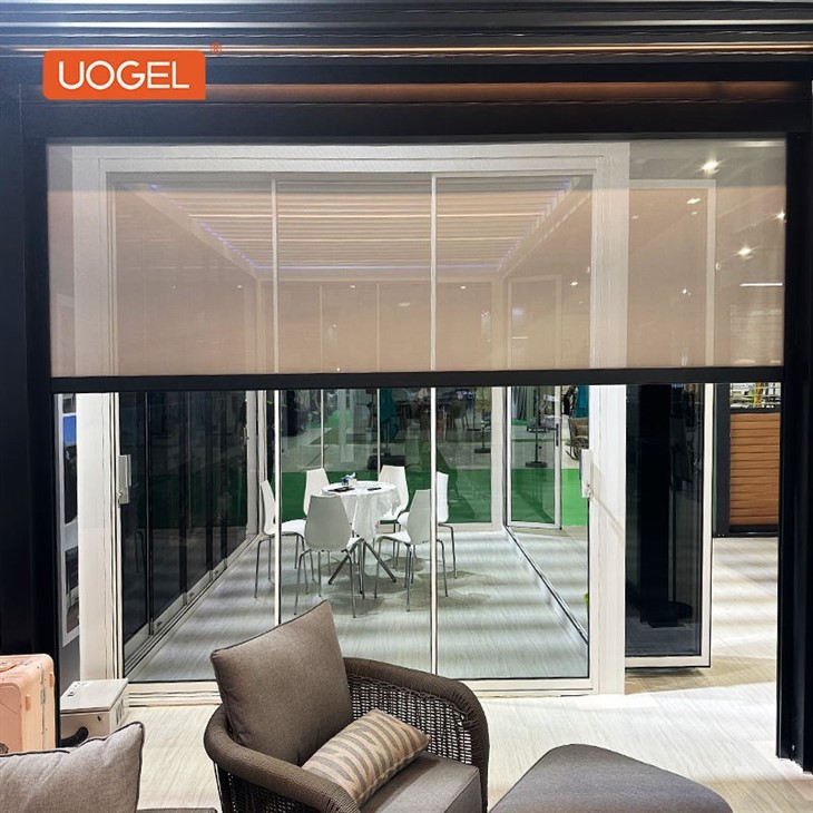 26.1.12-louvre sun shelter gazebo-2