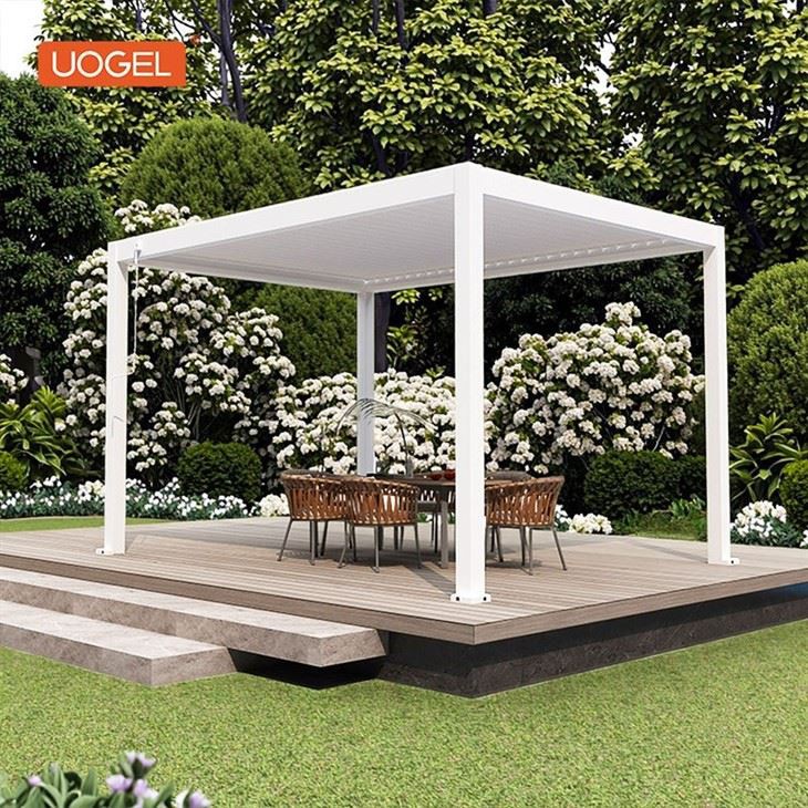 25.11.25-metal pergola with slatted roof-1